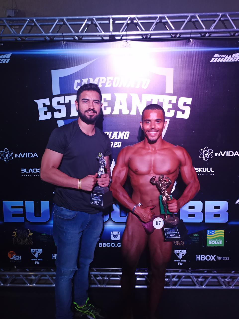 Aluno no pódio — Top 1 Campeonato Estreantes